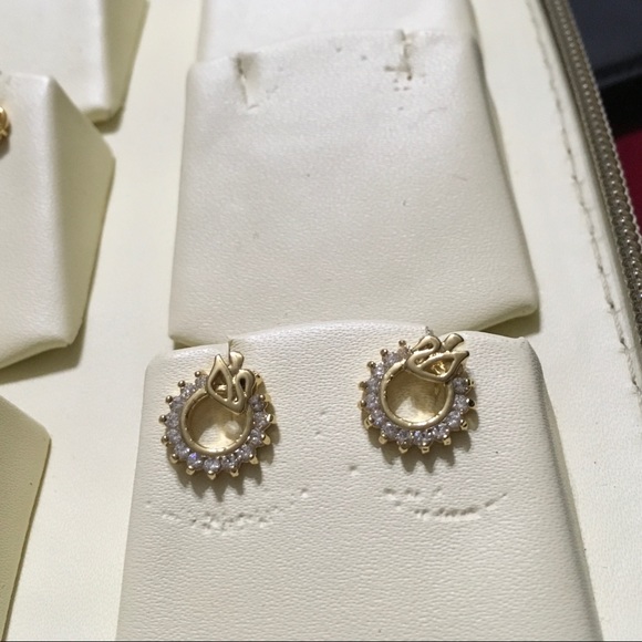 Swan fashion earrings-white stone ring cutest - Picture 2 of 8